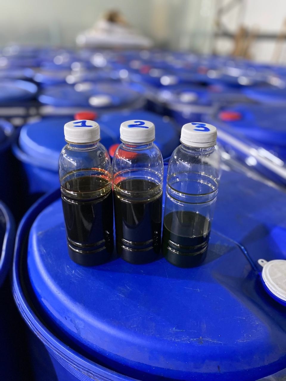 Деэмульгатор нефти PROF DEBRONT 1236 Деэмульгатор нефти PROF DEBRONT 1236